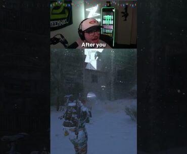 Streamer recommends the perfect game to a viewer