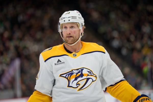 Hungry Predators open six-game road swing vs. rival Blues Hungry Predators open six-game road swing vs. rival Blues