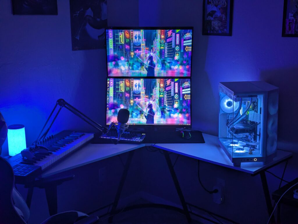 Moved to a temporary home and had to adjust to a smaller space🥲
