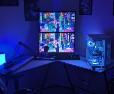 Moved to a temporary home and had to adjust to a smaller space🥲
