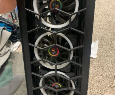 I found this with a note in an abandon apartment can someone tell me what model it is