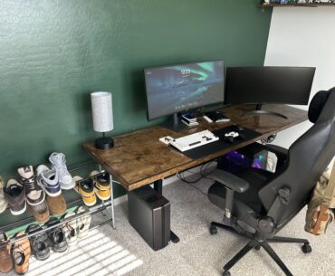 Looking for a new primary monitor.