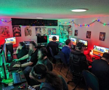 Still doing LAN parties in our 30's and 40's. This time, a Christmas LAN party!