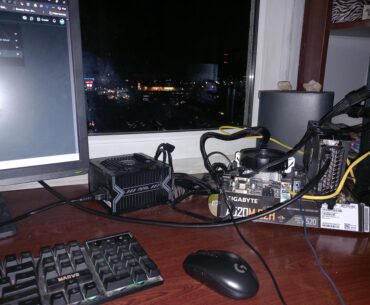 Used case didn't come with M3 screws