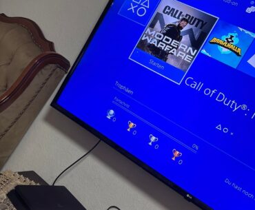 Does any one know why can’t play cod warzone anymore ?