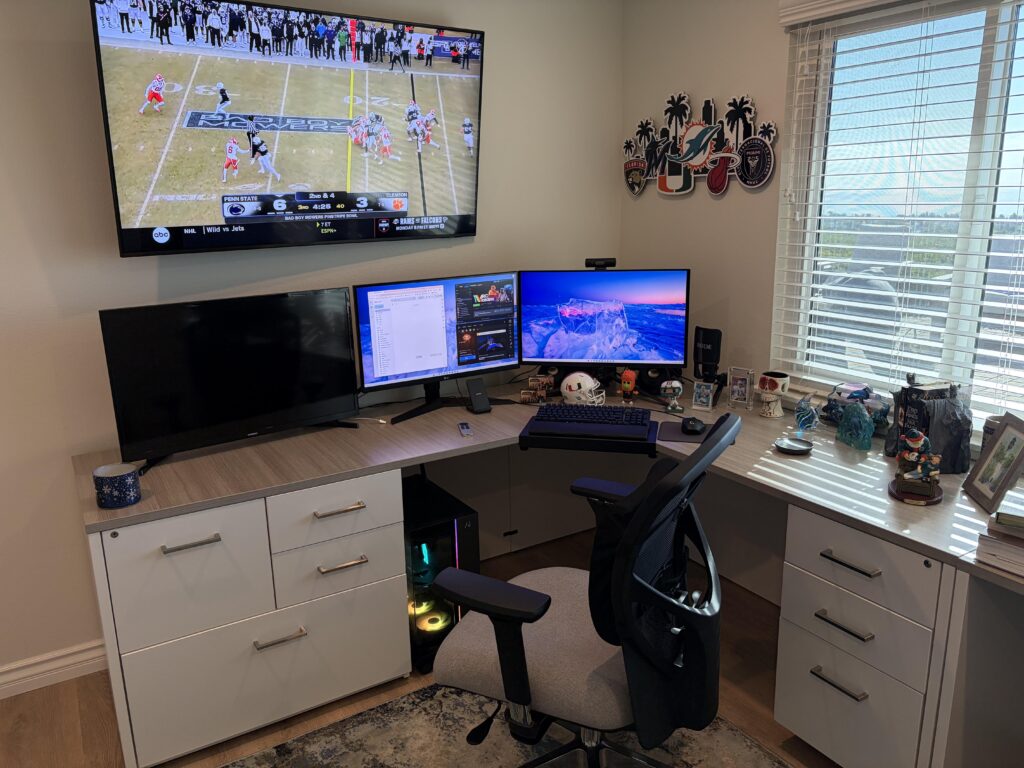 My battle station, open to suggestions.