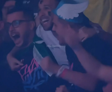 CS2 fans when 10 rich guys shoot each other for 3 hours