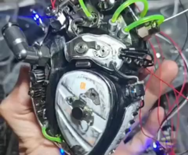 Cyberpunk Mechanical Heart by Eli Yoo of MCA Studio