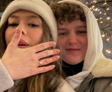 YEKINDAR proposed to his girlfriend, and she said yes. Congratulations!
