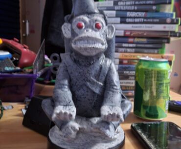 Is this monkey controller holder cool?