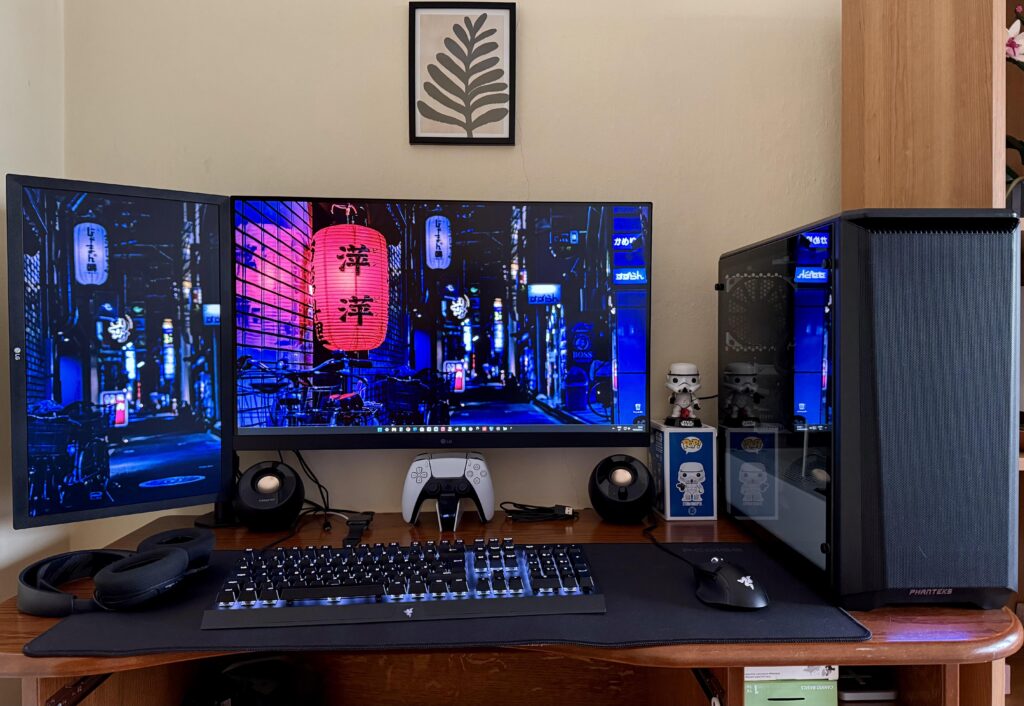 Average battlestation, with average cable management