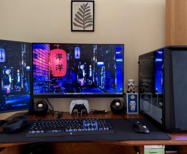 Average battlestation, with average cable management