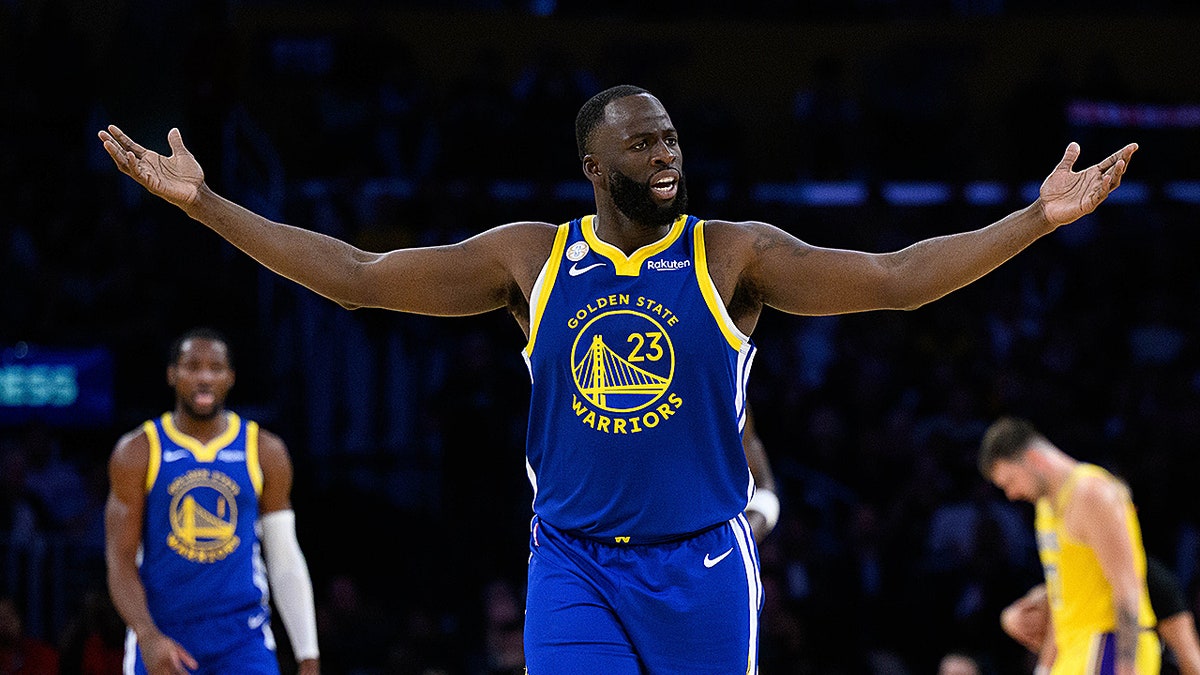 Draymond Green complaining