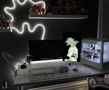 Any advice? I feel like my setup is kind of empty and just doesn’t really have the clean look some people have
