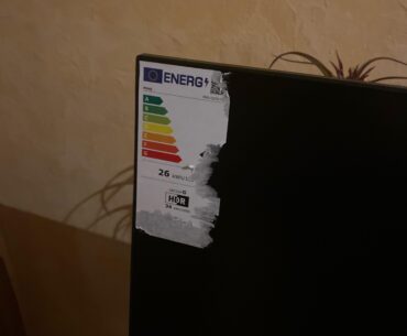 monitor sticker annoying