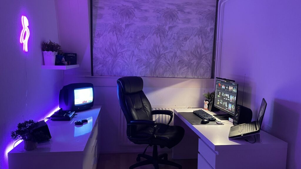 My Laptop and retro battlestation, still need to hang some posters or something above the desk