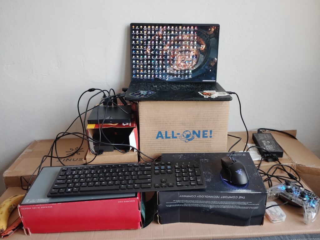 Oh good, I've been looking for a place to put my setup. I like to call it "The Hydra"