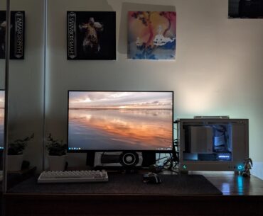 Had to take out the monitor riser to keep my new monitor level with my eyes - took it as an opportunity to rearrange my station again