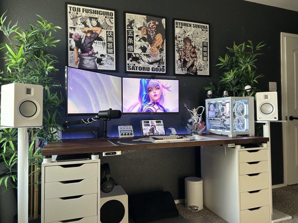Last Update of 25’ 👾☁️