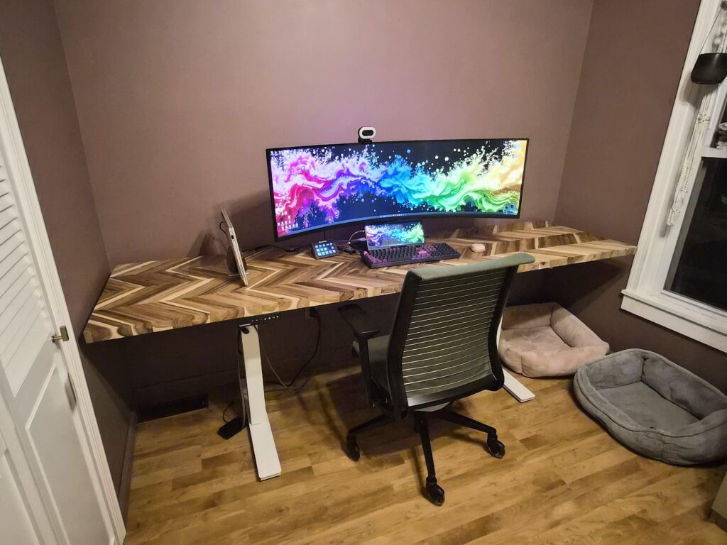 My wife's battle station