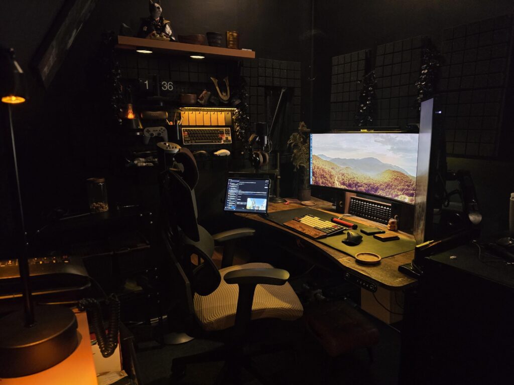 Any recommendations for PC wallpapers that would fit my office better?