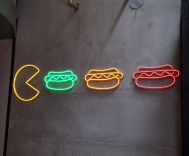 PacMan neon light found in Buenos Aires