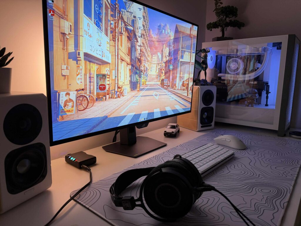 Added some Hue bars behind my monitor to make it cozier. How does it look?