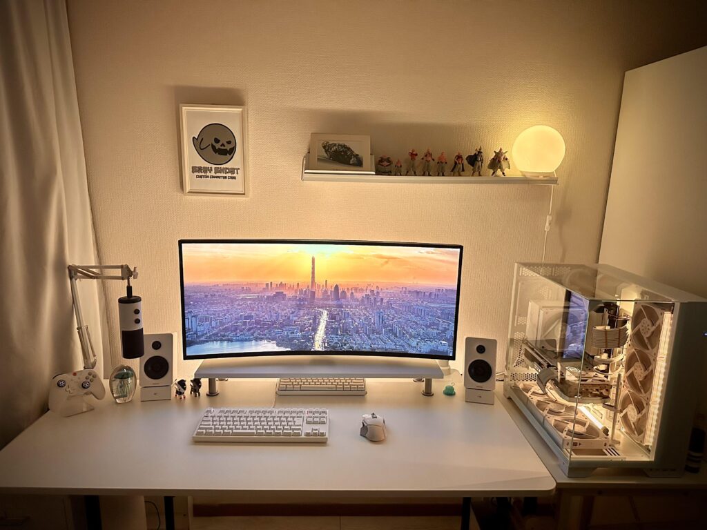 Need help with desk setup lighting & layout