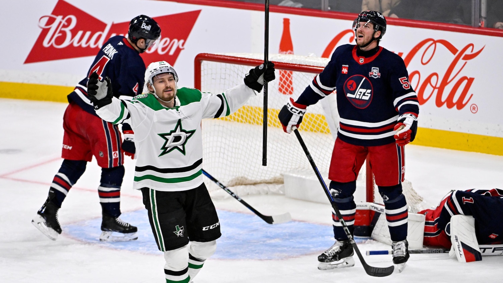 Stars down Jets 4-3 to push point streak to 11 games Stars down Jets 4-3 to push point streak to 11 games
