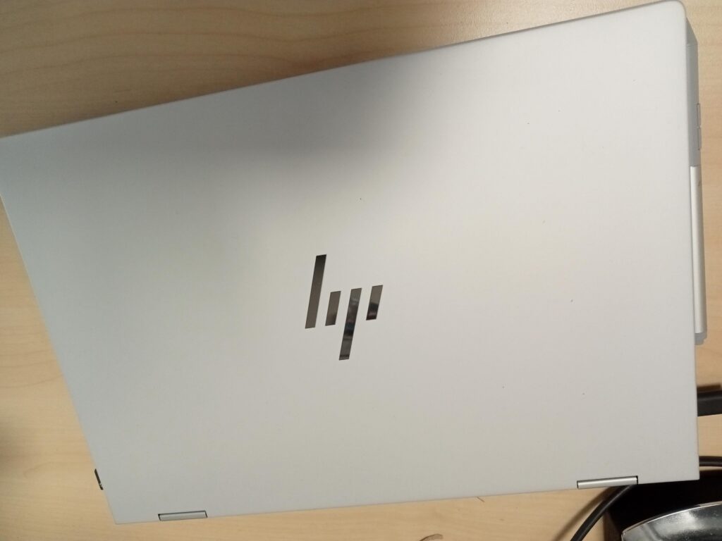 What‘s your favorite notebook manufacturer? Mine is liji