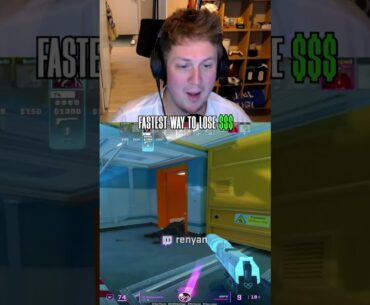 BRO STREAMS AND LOSES MONEY... 💀 #counterstrike2 #cs2 #csgo