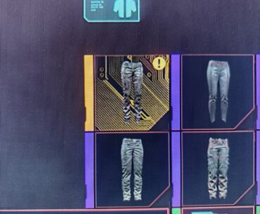 Why is there always this quest icon next to Johnny’s Pants?