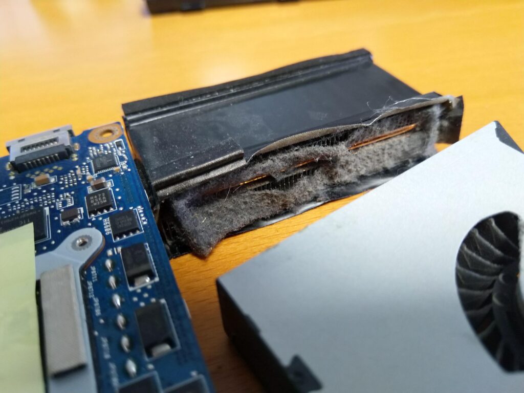 Where can I get replacement insulation felt for my laptop heatsink?