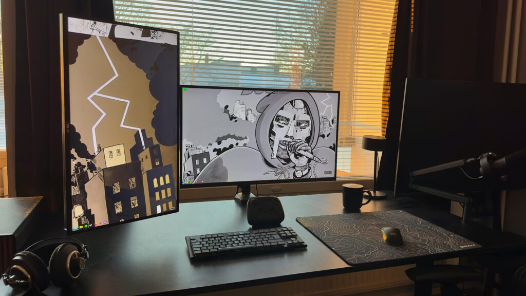 Sunset 🌇 Don't mind the dust...