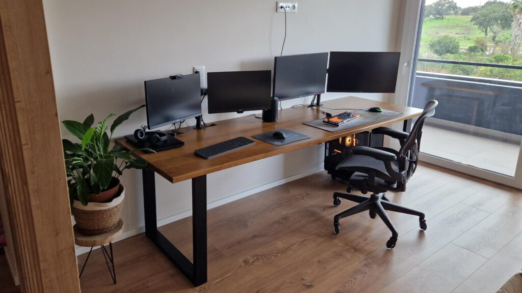 WFH and Gaming setup