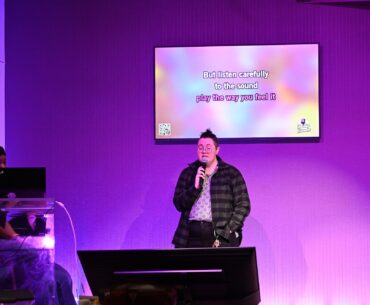 Luna’s draws crowds in with its popular programming Luna’s karaoke and trivia offer community bonding