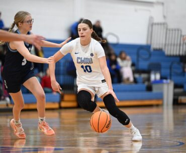 Men’s and women’s basketball continue play with games over winter break