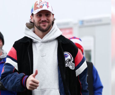 Column: The final Bills game at Highmark Stadium comes full circle for a writer when it comes to family and friends
