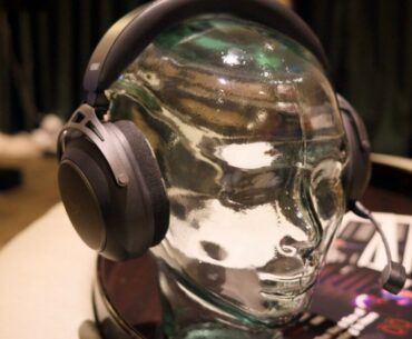 Can a Brain-Sensing Gaming Headset Finally Make Me a Pro Player?