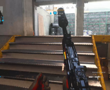 Defending the headquarters alone. Easy victory!