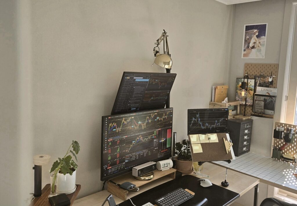 Updated trading battlestation