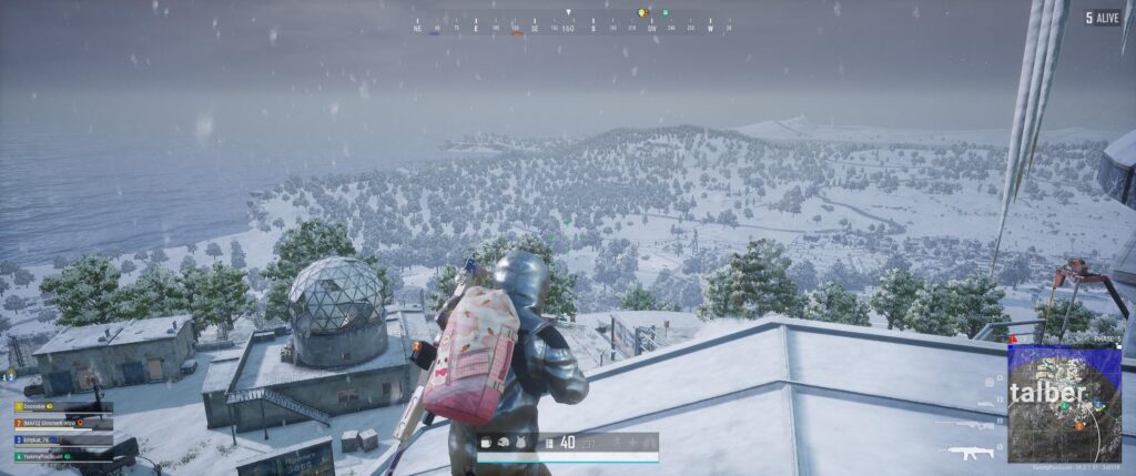 They should really keep winter Erangel as a variant even after February. Also, more cool weather like this, instead of snow/sand storms!