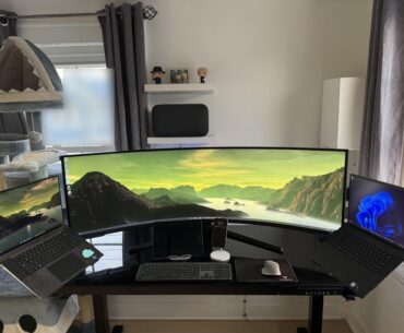 Don't see enough laptop battle stations on here so here is one with two