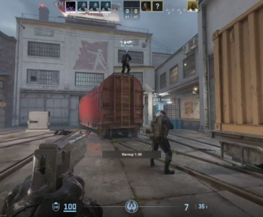 I'm pretty new to Counterstrike... But this doesn't feel like it should be happening. Surely bullet spray isn't this bad?