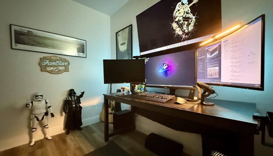 Upgraded to a 32 inch main monitor and the wife got me a weather station for Xmas. 2026 build.