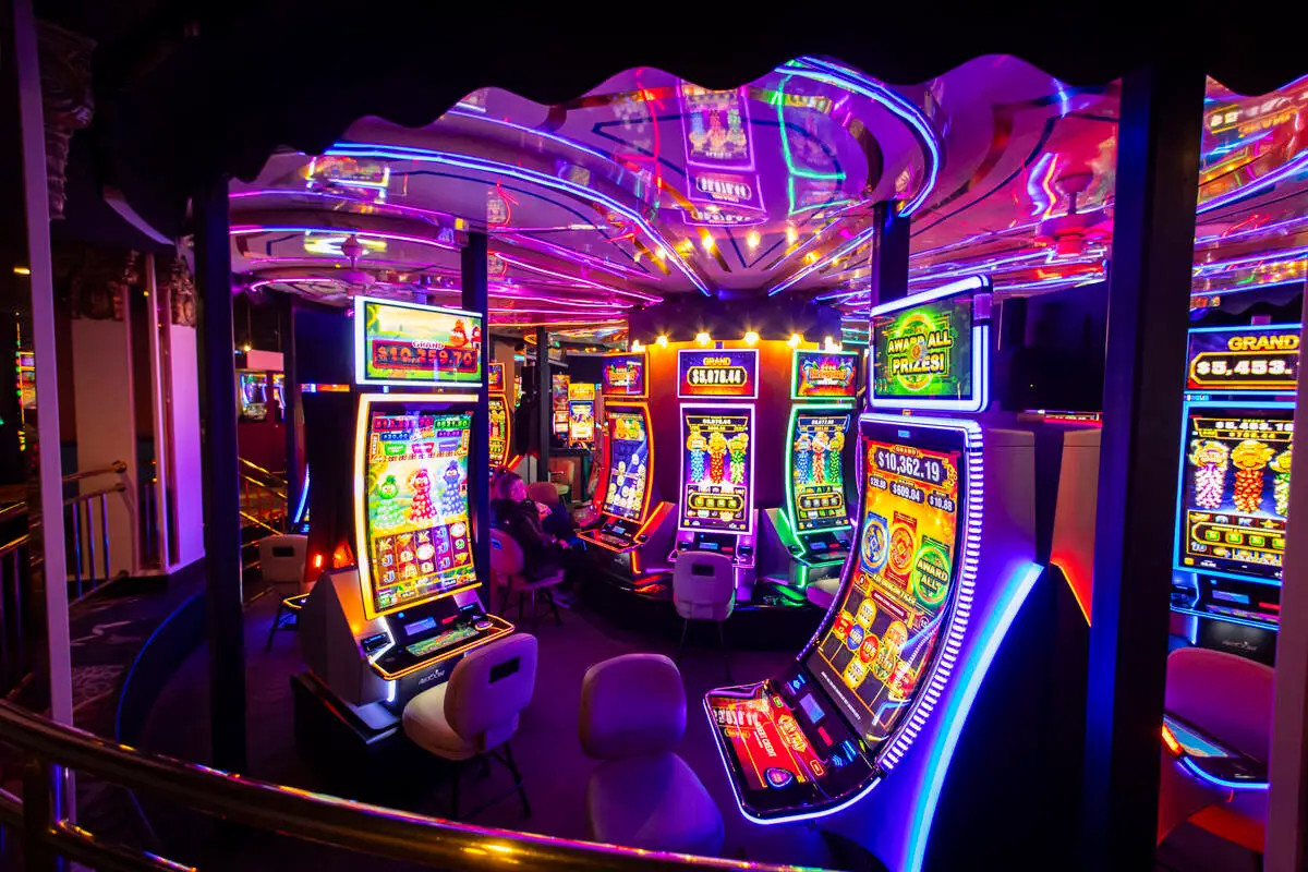 Nevada slot machines are getting tighter, says UNLV report — CDC Gaming Nevada slot machines are getting tighter, says UNLV report — CDC Gaming