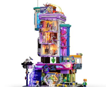 Miniature Cyber Couture just released. Looks incredible