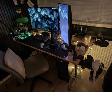 Natural state of my battlestation as a uni freshner