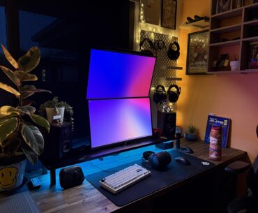 Just built this monitor shelf and I feel like it’s really elevated my setup!