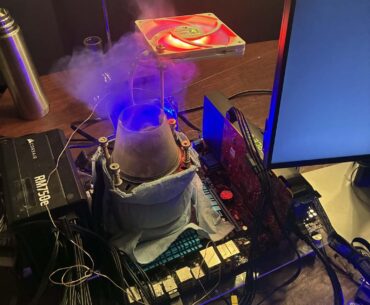 Liquid Nitrogen Overclocking AMD FX Windows XP System